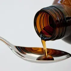 Hyperreal kodeina: skuteczny lek czy narkotyk? Oto mroczna prawda
